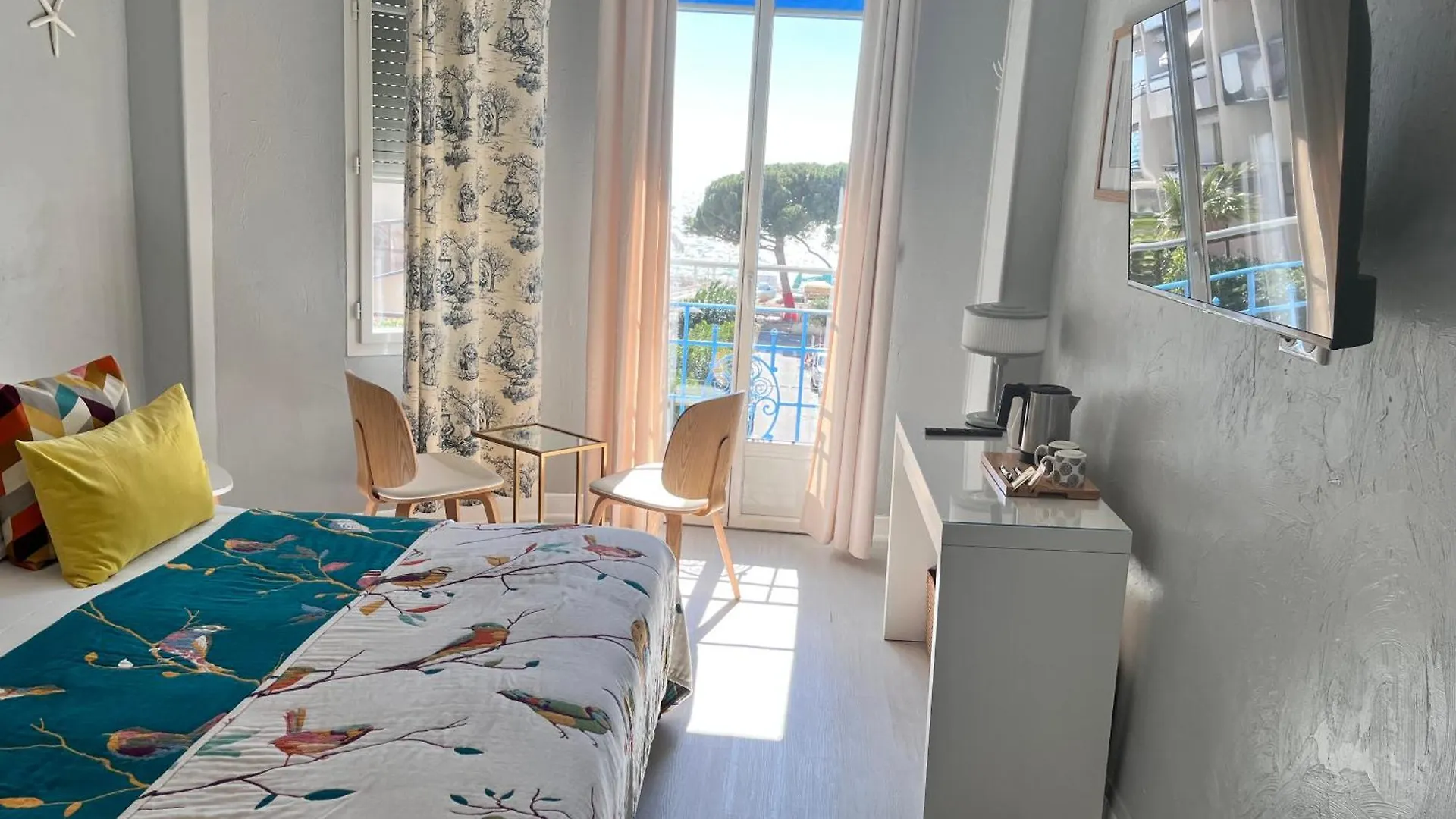 ***  Hotel Eden - La Baigneuse Juan-les-Pins France